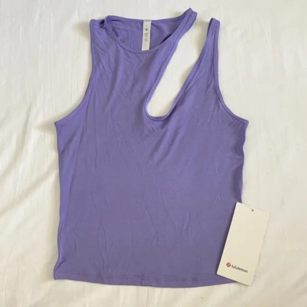 Lululemon Shoulder Cut-Out Yoga Tank Top LW1EHSS DKLA Lavender Women’s Size 8